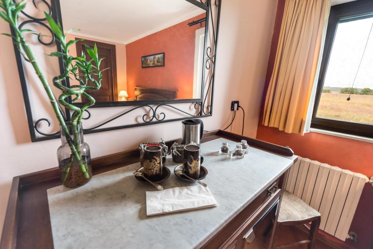 Casale Dei Gelsi Bed and Breakfast Castiglione In Teverina Exteriör bild