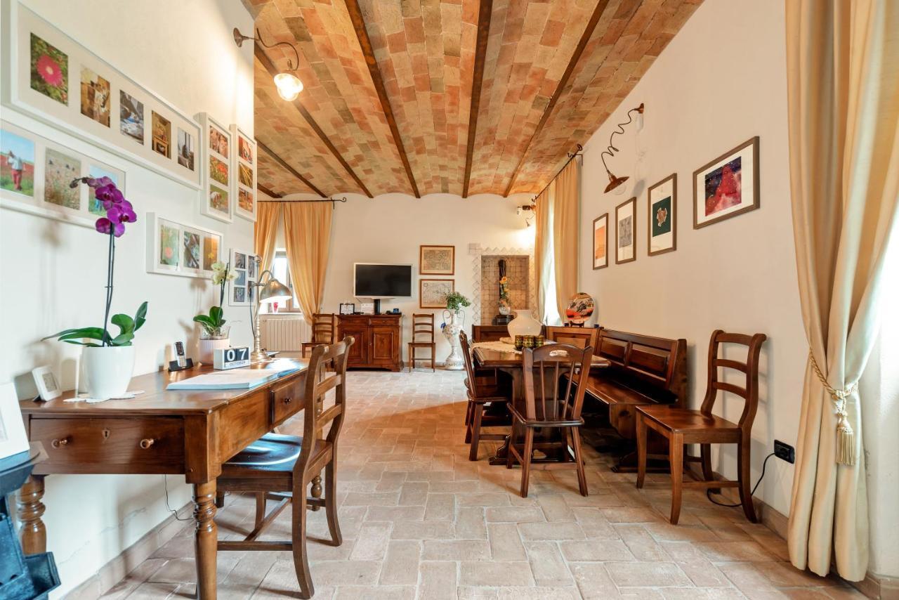 Casale Dei Gelsi Bed and Breakfast Castiglione In Teverina Exteriör bild
